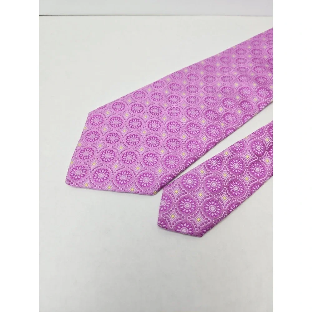 IKE Behar Men's Tie‎ New York pink purple pattern %100 silk